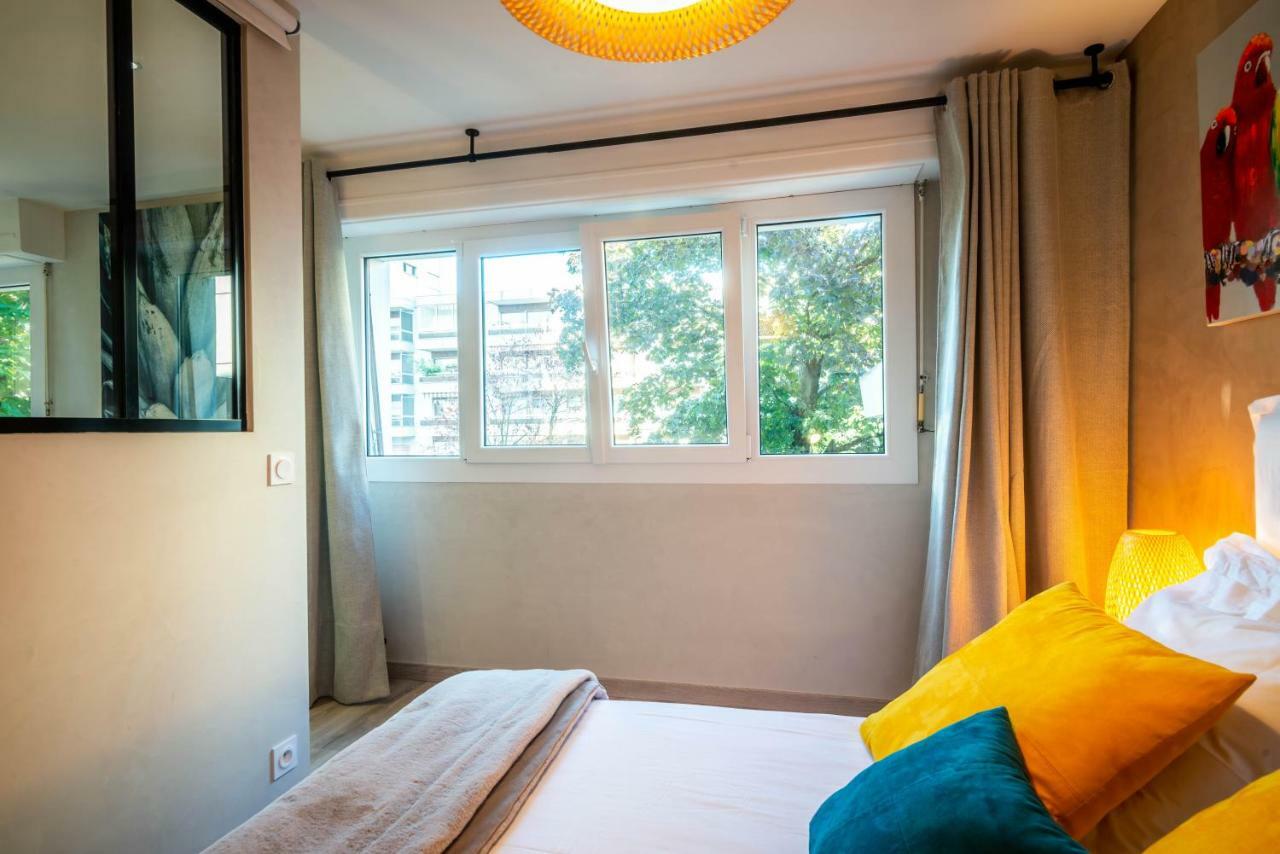 Le Chatelet- Parking Gratuit - Cosy Et Design - A 10 Mn De Geneve Аннемас Экстерьер фото