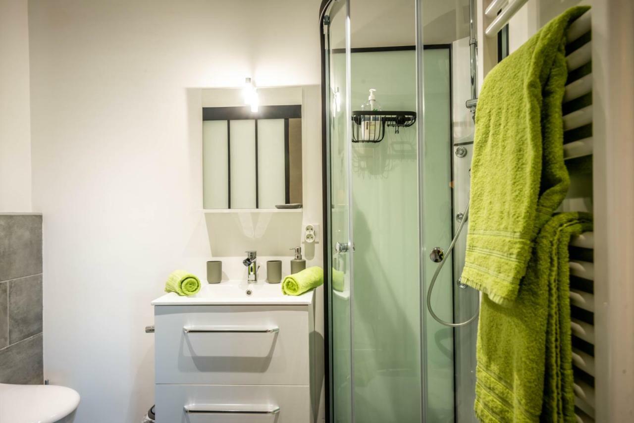 Le Chatelet- Parking Gratuit - Cosy Et Design - A 10 Mn De Geneve Аннемас Экстерьер фото
