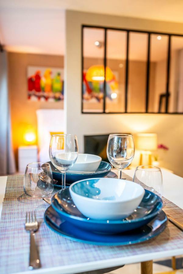 Le Chatelet- Parking Gratuit - Cosy Et Design - A 10 Mn De Geneve Аннемас Экстерьер фото